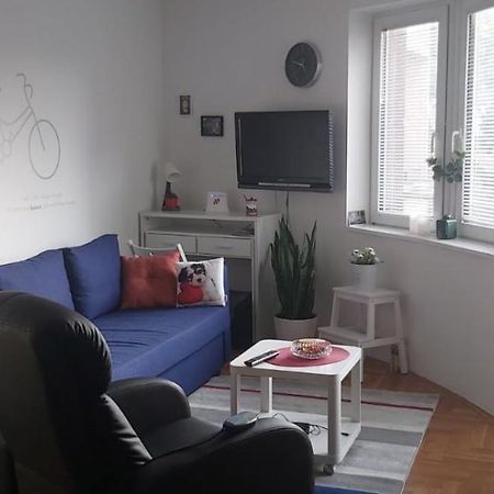 Anka Apartman Σμεντέρεβο Εξωτερικό φωτογραφία
